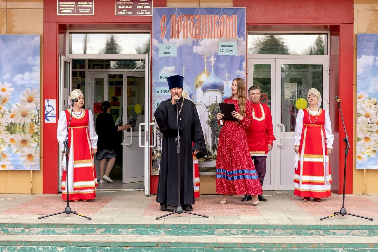 В Медведево состоялся концерт «Русь Святая, храни веру православную!»