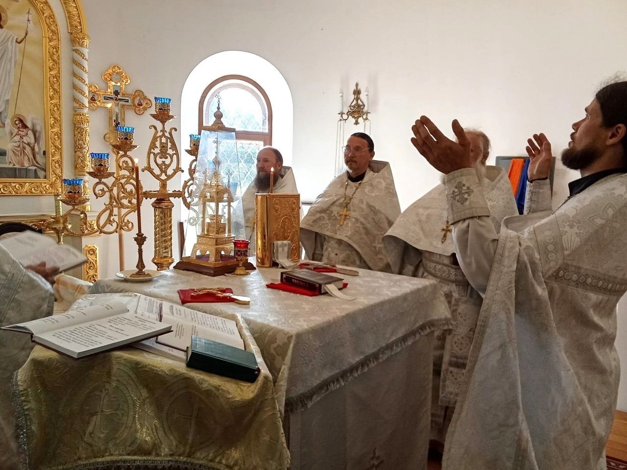 🆕 В Новой Слободе совершена соборная Литургия на горномарийском языке