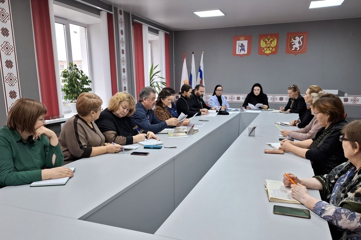 🆕 В Горномарийском районе прошло заседание оргкомитета по проведению муниципального этапа Рождественских чтений