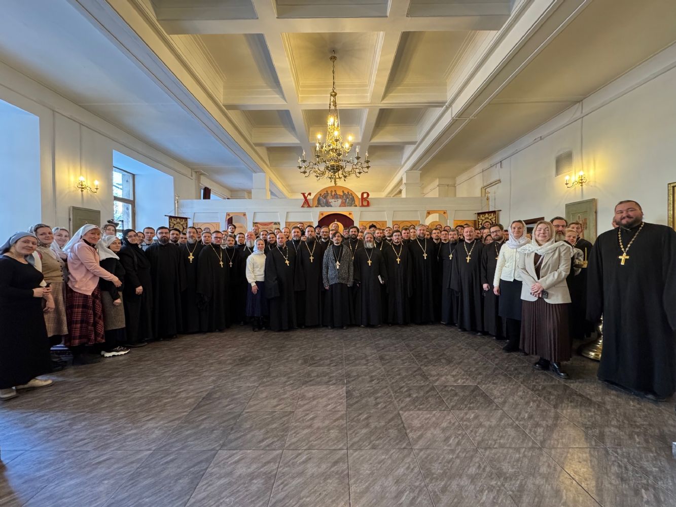 26.01.2026 Синодальный миссионерский отдел провел круглый стол о миссии Церкви в цифровой среде.